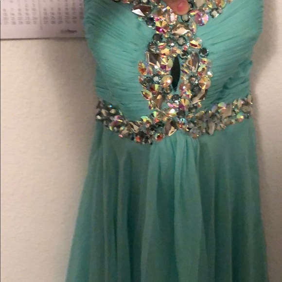 Prom Dress - Picture 3 of 4
